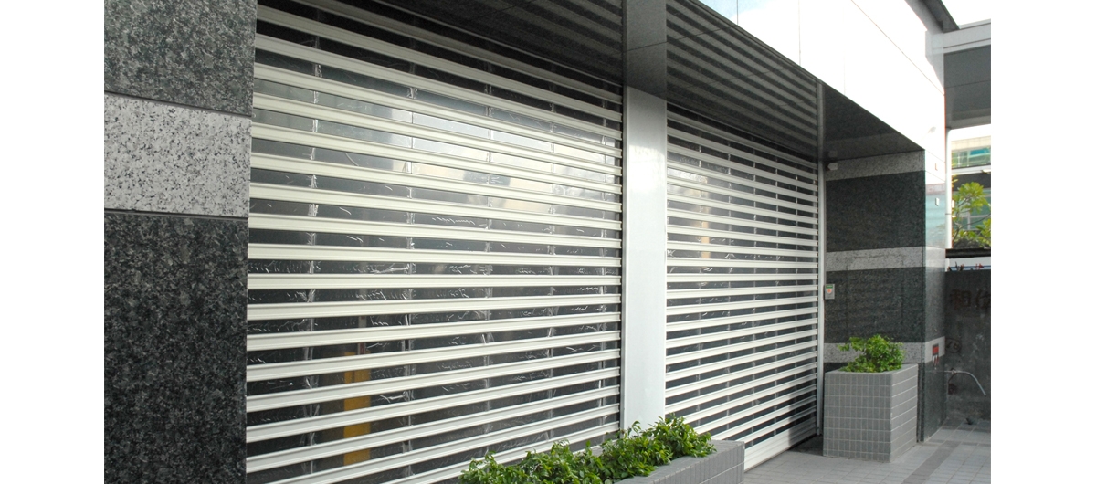 Cửa trong suốt AUSTVISION 2-Giá KM: 4,190,000 VNĐ/m2