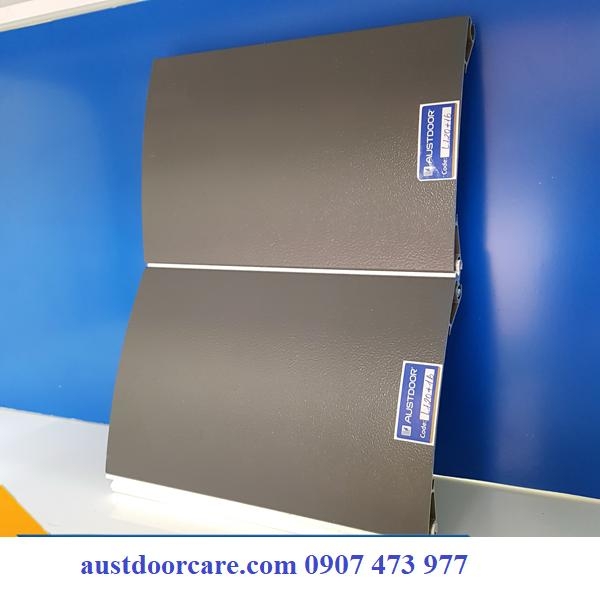 ✅ AUSTDOORCARE ✅CỬA CUỐN DÒNG LINE-ART MÃ L120 HÀNG AUSTDOOR 2.650.000VNĐ/m2